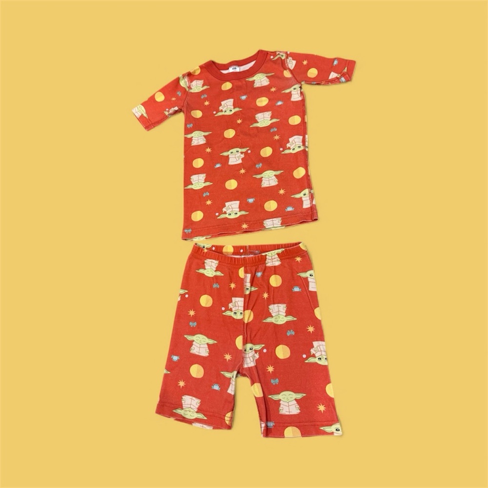 Star Wars Red Pajama Set with Grogu Design